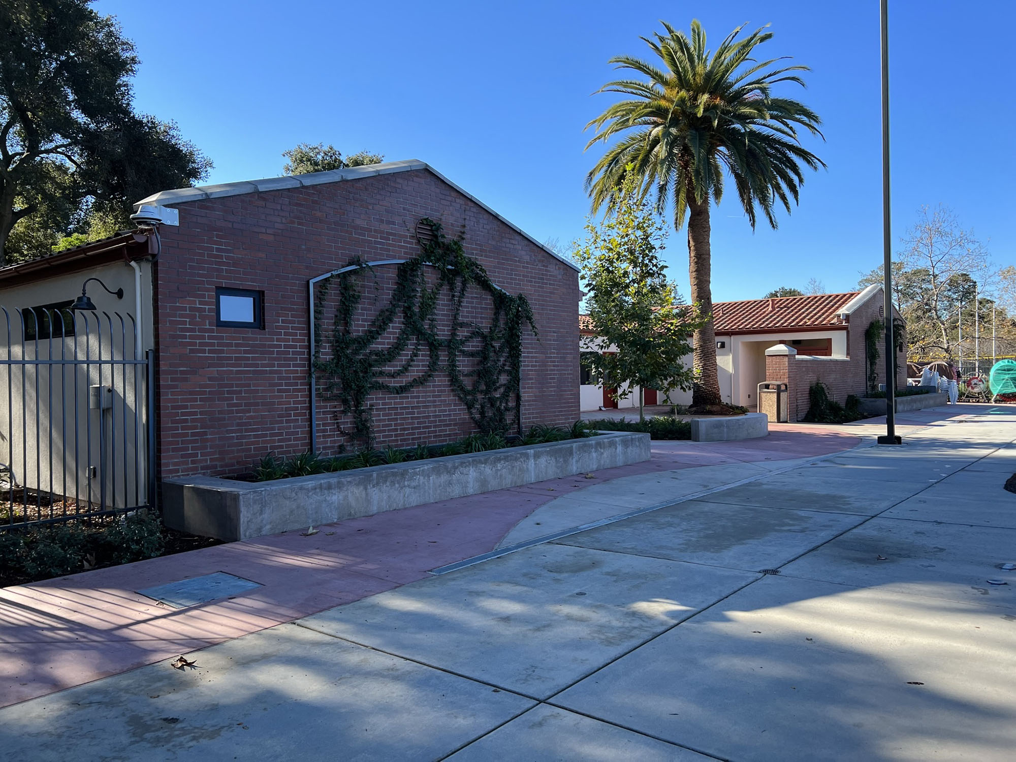 Country Clubs and Schools 4